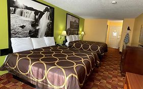 Super 8 By Wyndham Lake Of The Ozarks